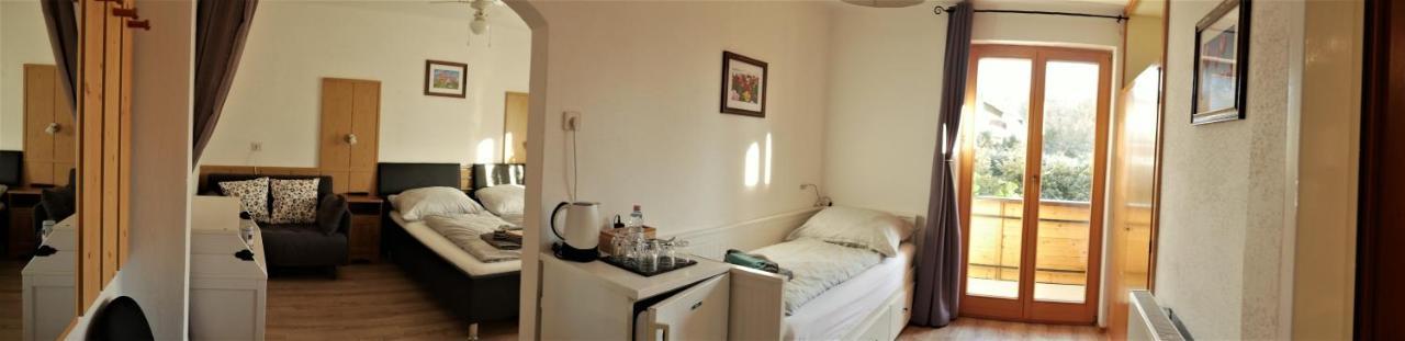 Pension Kitty Portschach am Woerthersee Ngoại thất bức ảnh